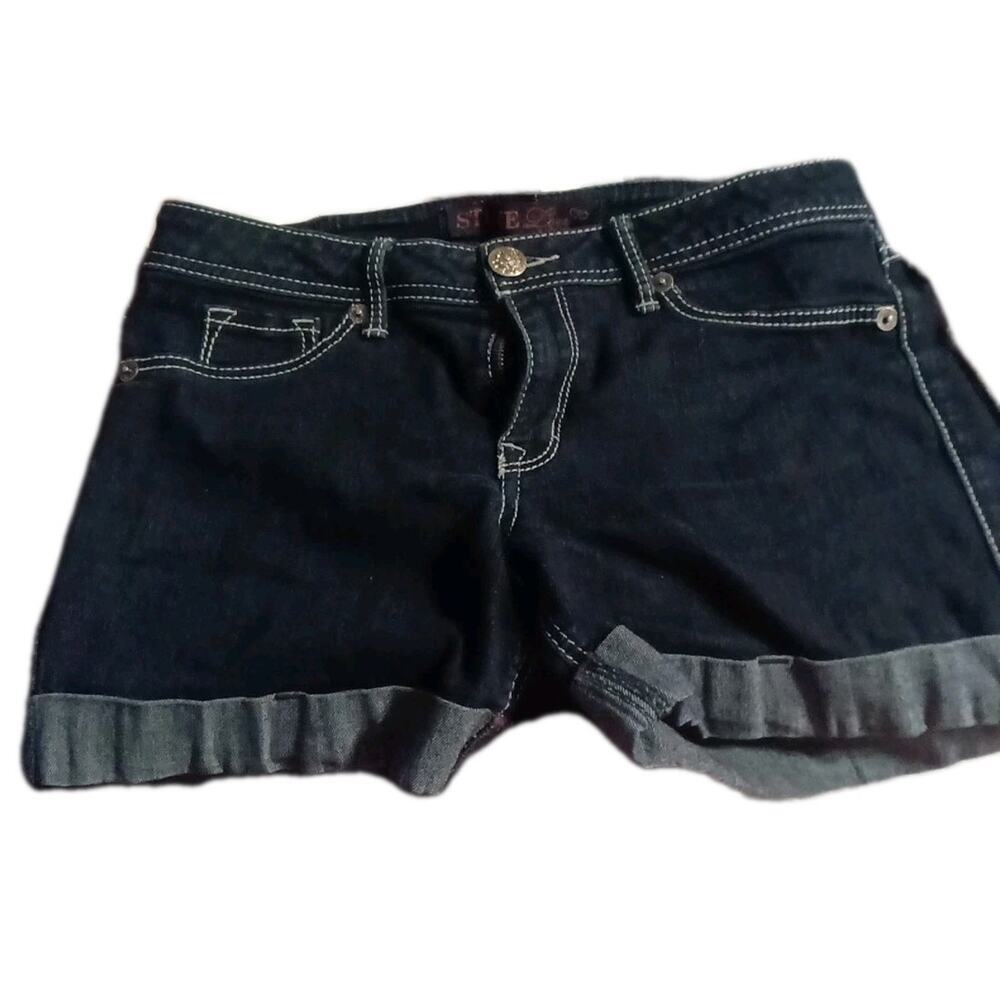 Stone Love Denim Shorts Sz. 8 Dark Wash Mid Rise